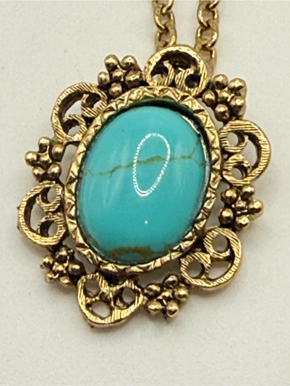 Vintage Turquoise‎ Pendant Necklace Gold Tone  Southwestern 22”